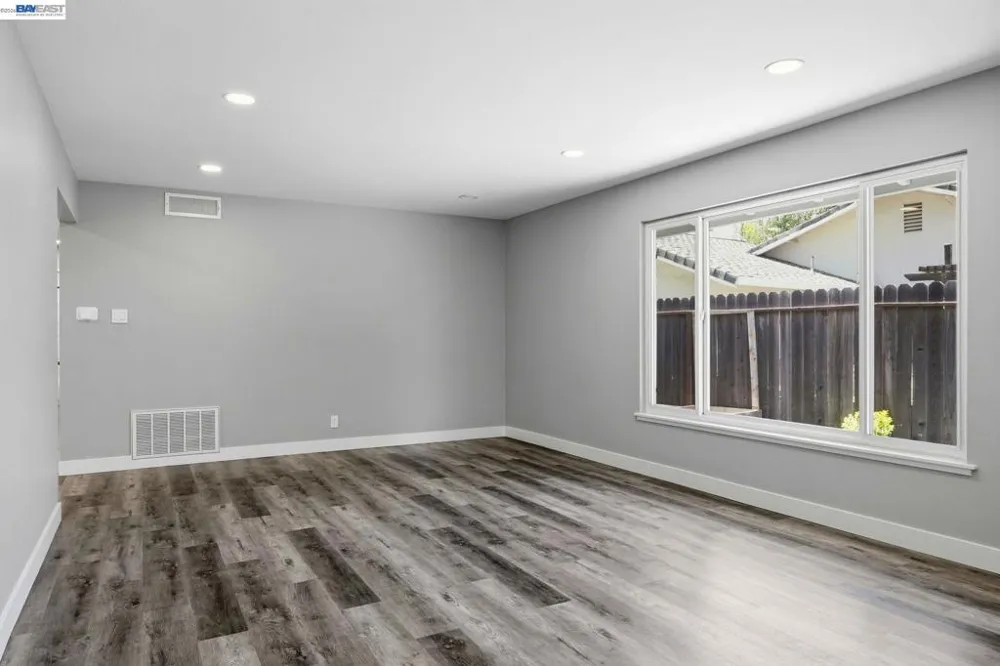 6311 Belmont Pl Stockton, CA 95207