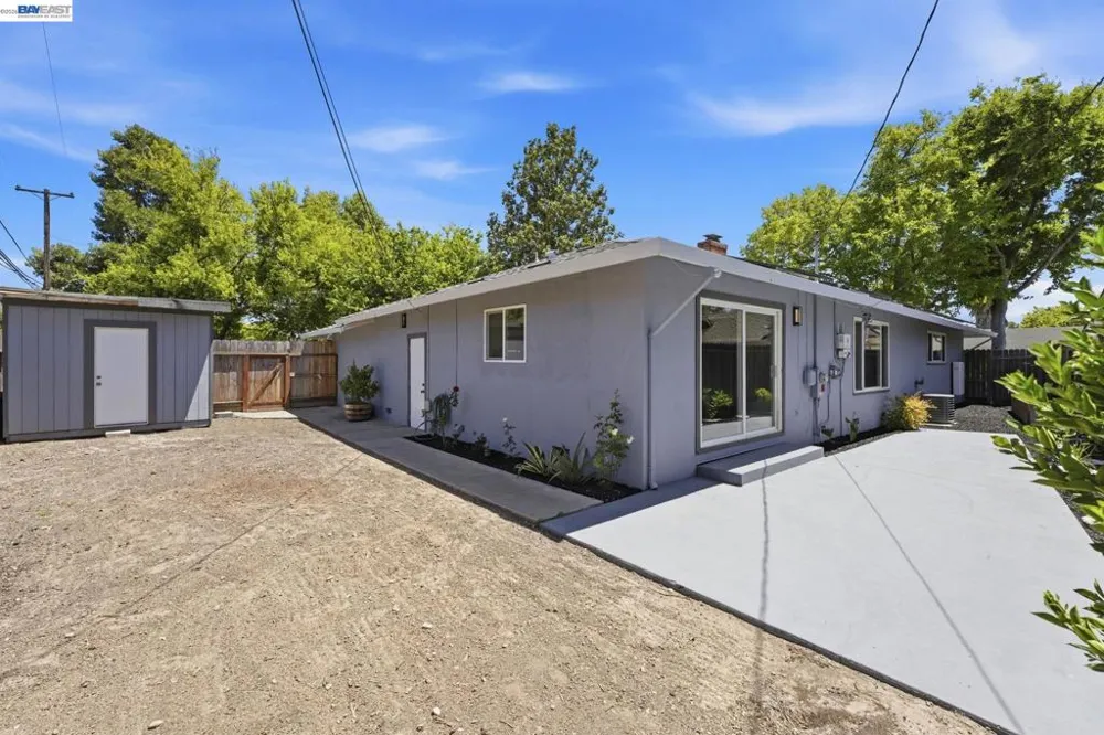 6311 Belmont Pl Stockton, CA 95207