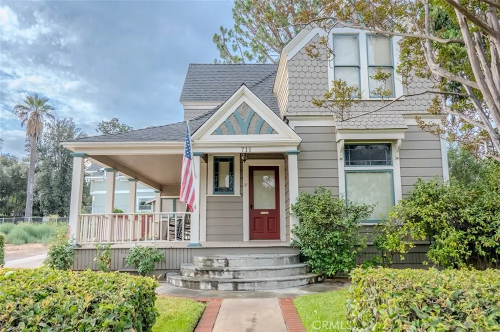 711 Chestnut Redlands, CA 92373