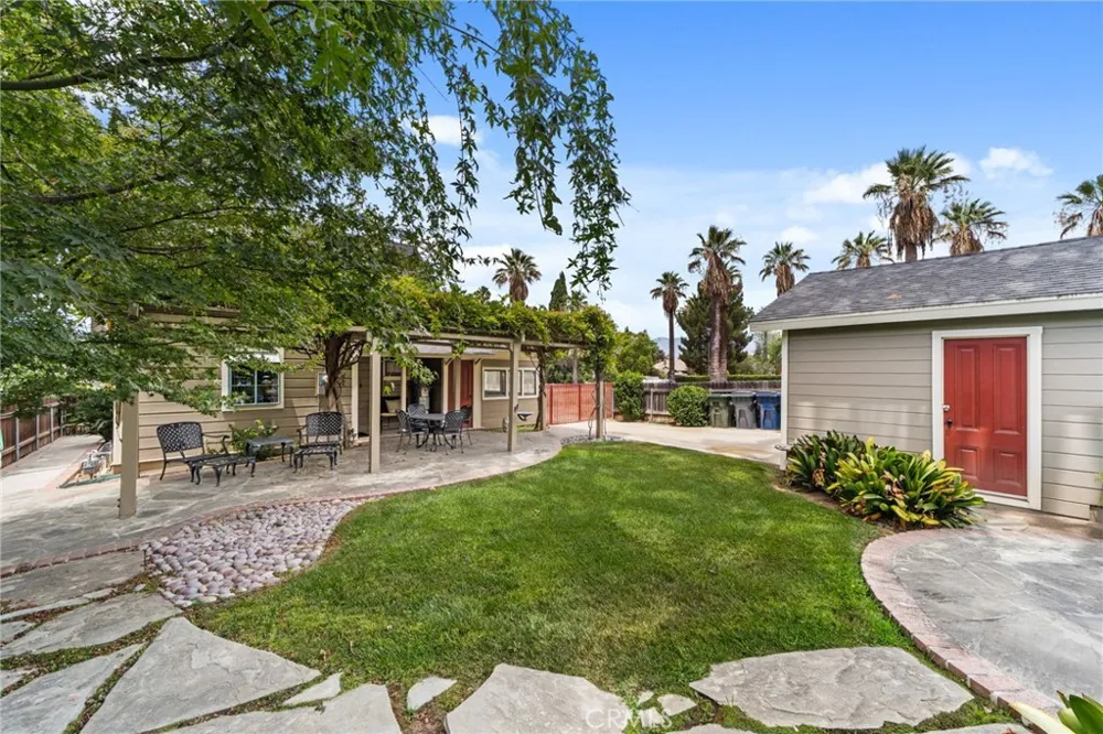 711 Chestnut Redlands, CA 92373