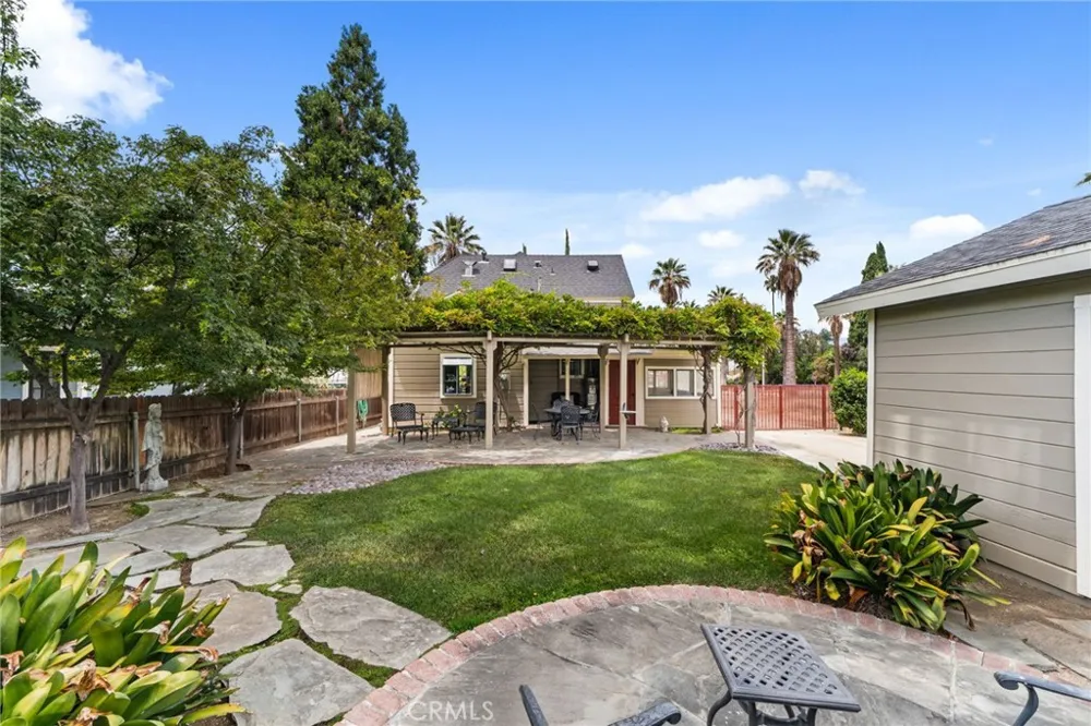 711 Chestnut Redlands, CA 92373