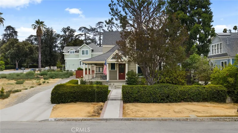 711 Chestnut Redlands, CA 92373