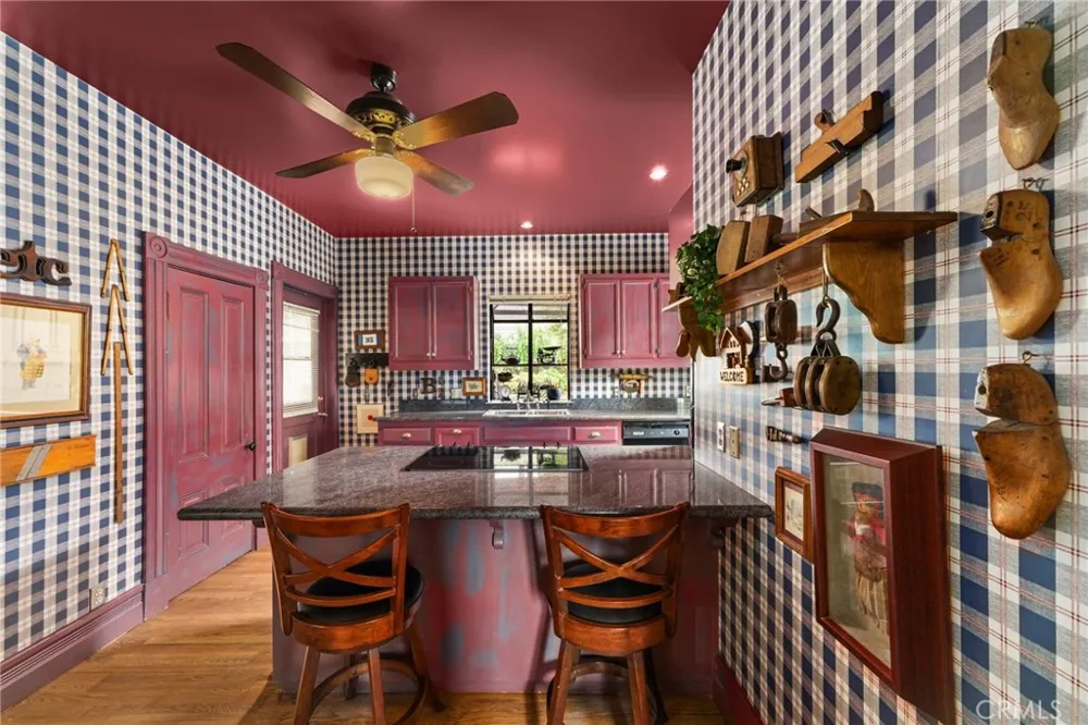 711 Chestnut Redlands, CA 92373
