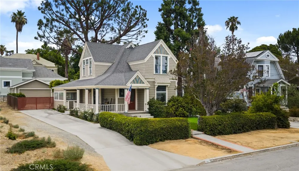 711 Chestnut Redlands, CA 92373