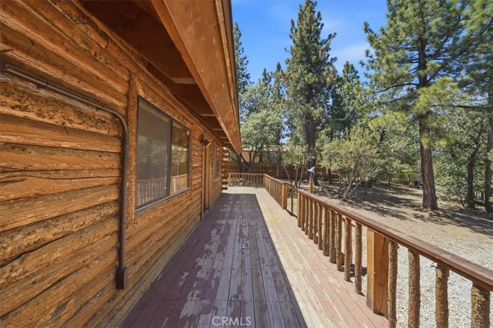 355 Dixie Lee Sugarloaf, CA 92386
