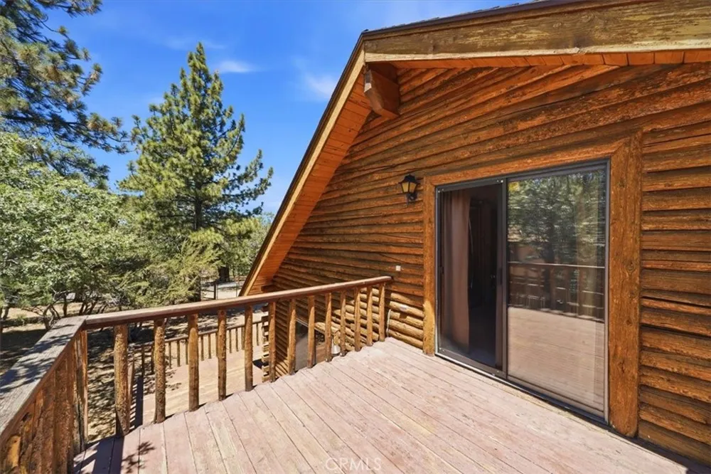 355 Dixie Lee Sugarloaf, CA 92386