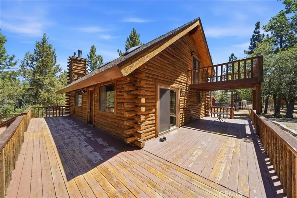 355 Dixie Lee Sugarloaf, CA 92386