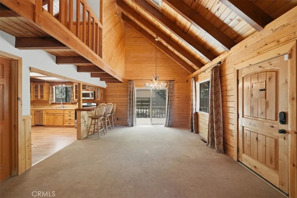 355 Dixie Lee Sugarloaf, CA 92386
