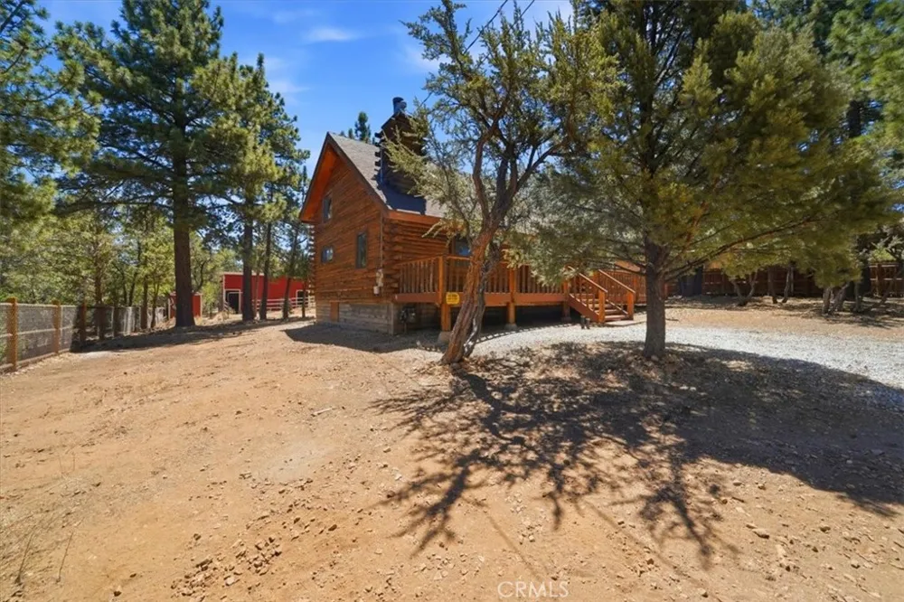 355 Dixie Lee Sugarloaf, CA 92386