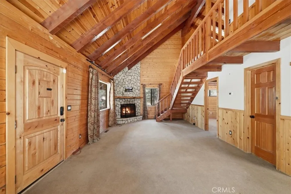 355 Dixie Lee Sugarloaf, CA 92386