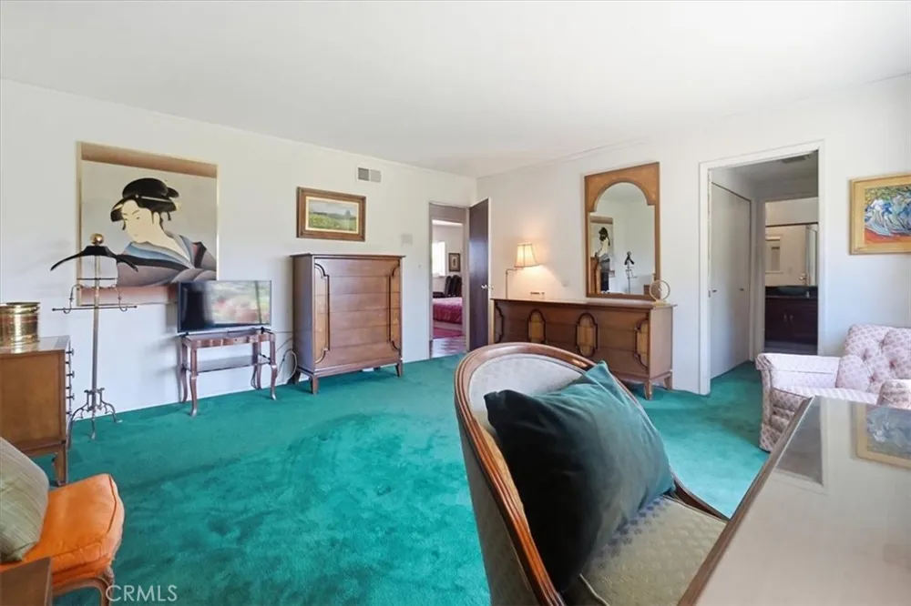 41 Hitching Post Palos Verdes Peninsula, CA 90274