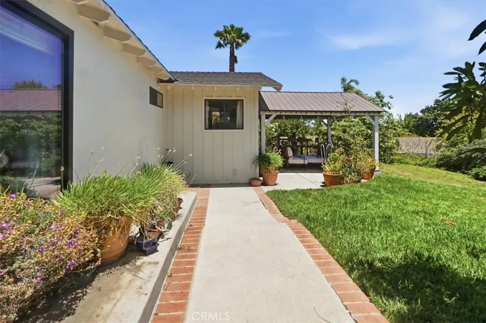 41 Hitching Post Palos Verdes Peninsula, CA 90274