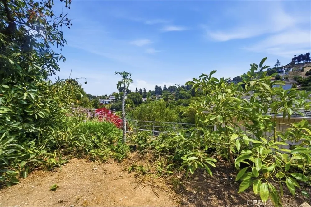 41 Hitching Post Palos Verdes Peninsula, CA 90274