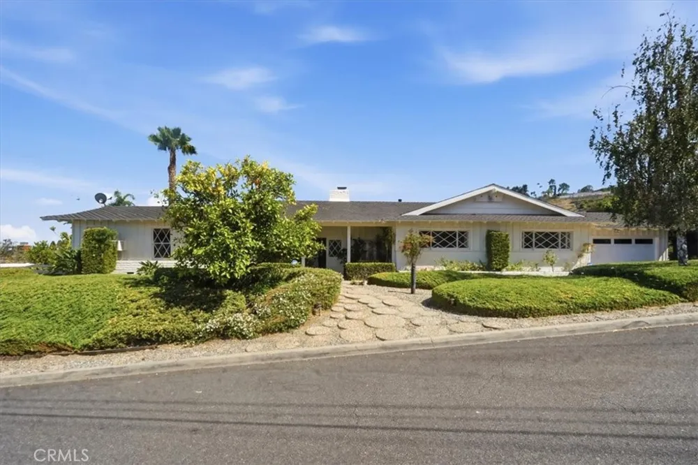 41 Hitching Post Palos Verdes Peninsula, CA 90274