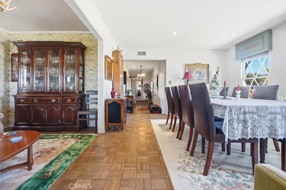 41 Hitching Post Palos Verdes Peninsula, CA 90274