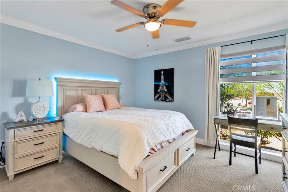 9879 Silver Palm Drive Oak Hills, CA 92344
