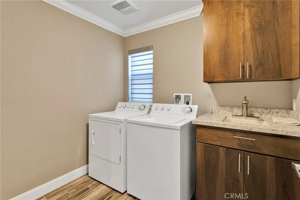 9879 Silver Palm Drive Oak Hills, CA 92344