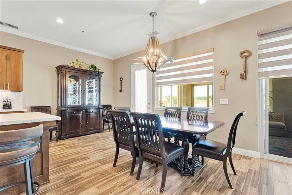 9879 Silver Palm Drive Oak Hills, CA 92344