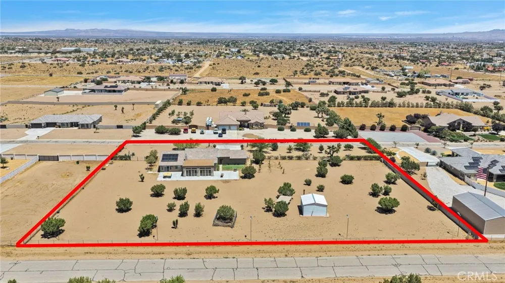 9879 Silver Palm Drive Oak Hills, CA 92344