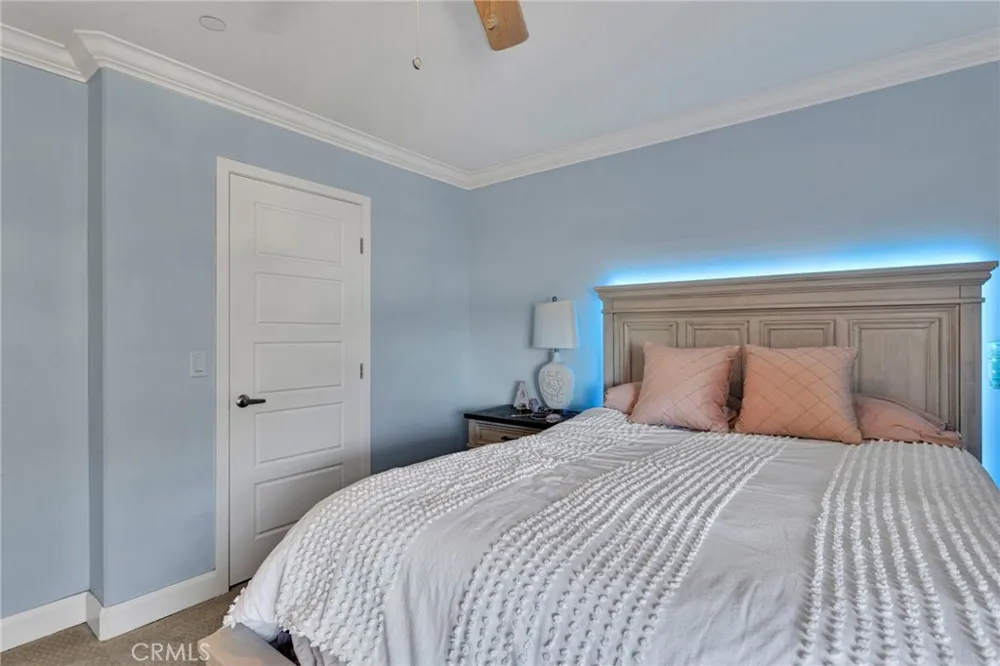 9879 Silver Palm Drive Oak Hills, CA 92344