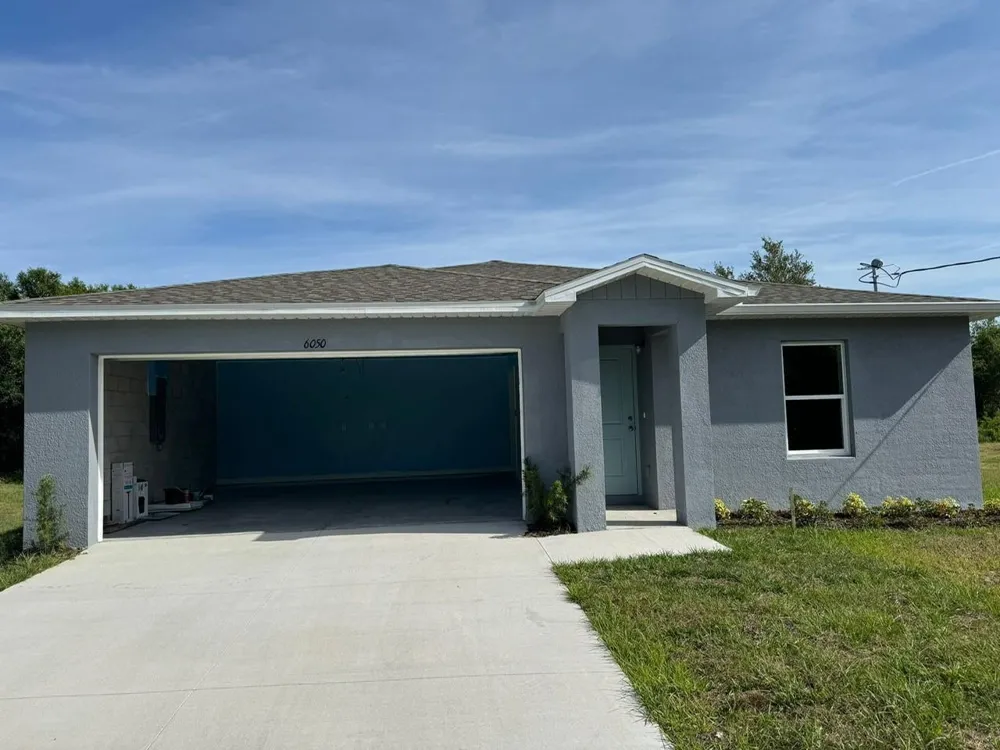 6050 Pecan Circle 