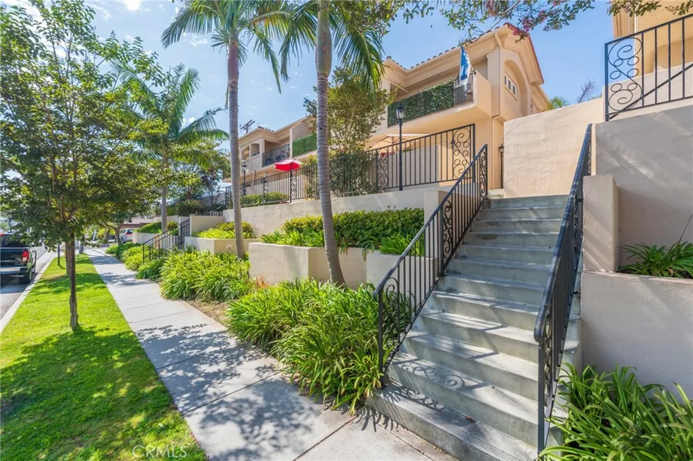 2106 Washington Torrance, CA 90501