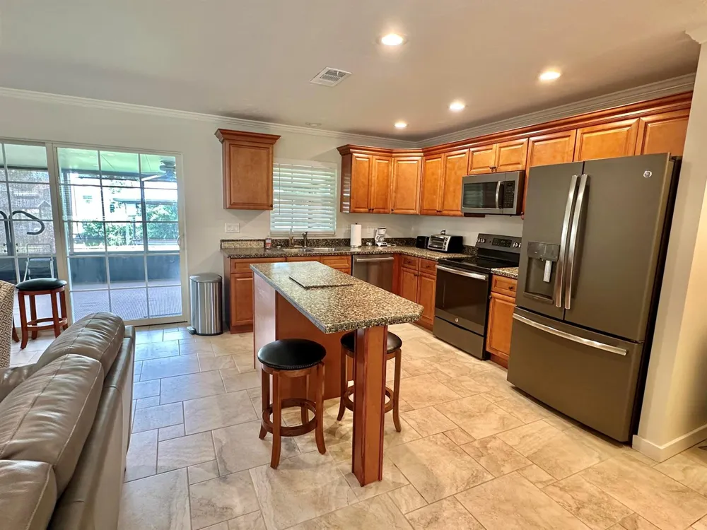 126 Lake Francis Drive Lake Placid, FL 33852