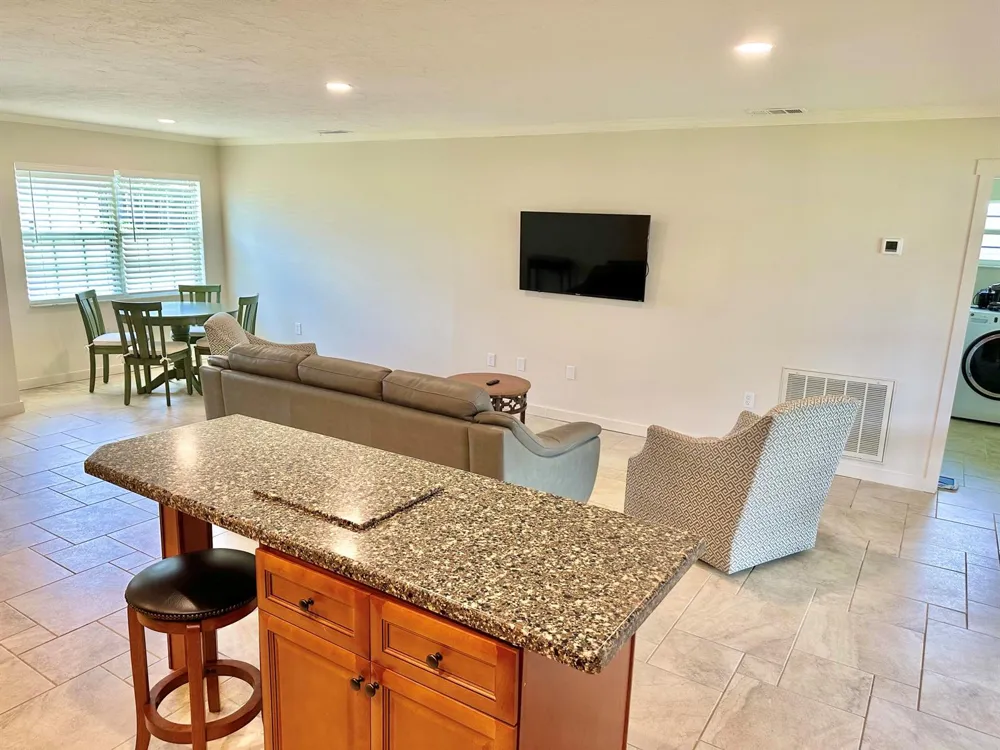 126 Lake Francis Drive Lake Placid, FL 33852