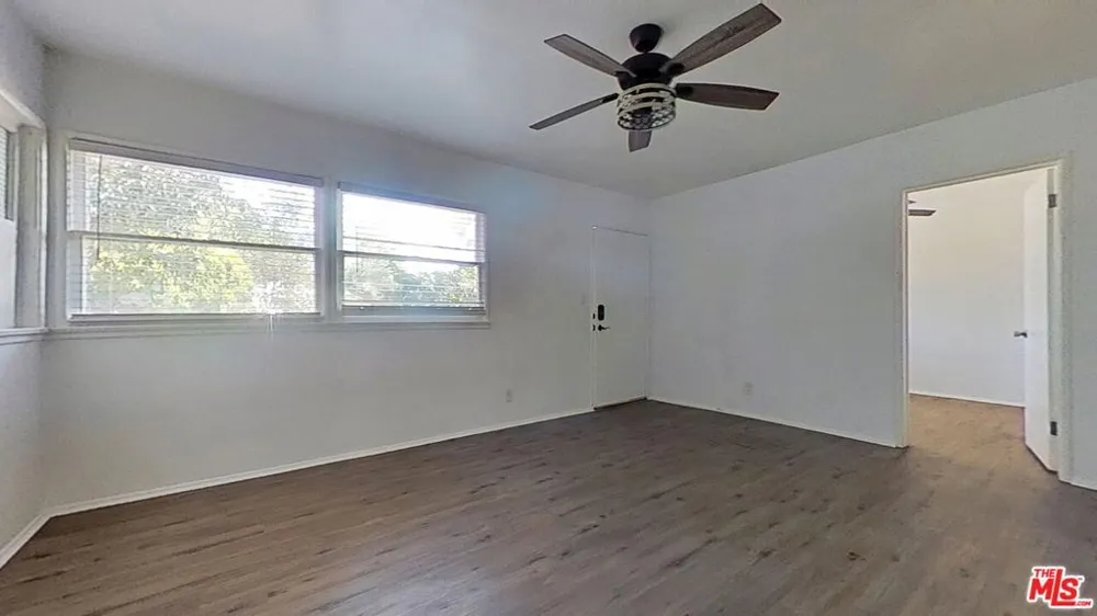 15544 Romar Street Los Angeles, CA 91345
