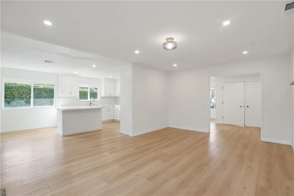 1185 La Subida Court Riverside, CA 92507