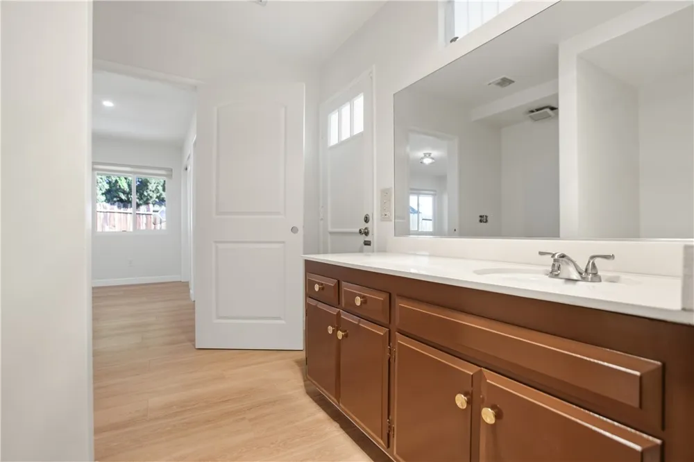 1185 La Subida Court Riverside, CA 92507