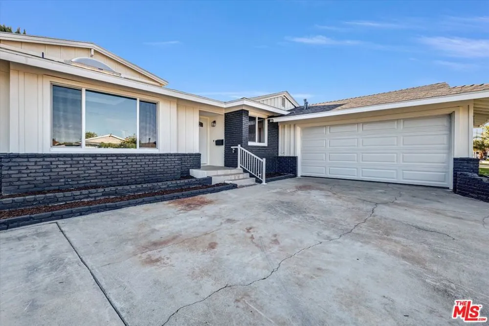 761 Candlewood Drive La Habra, CA 90631
