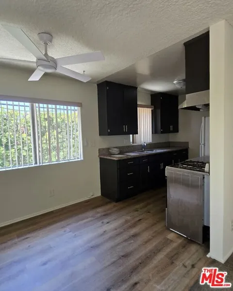 2219 Crenshaw Boulevard #3