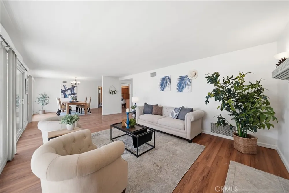 5041 Ridglea Avenue Buena Park, CA 90621
