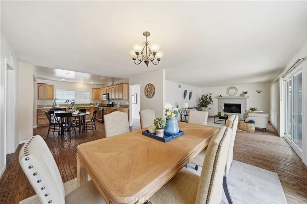 5041 Ridglea Avenue Buena Park, CA 90621