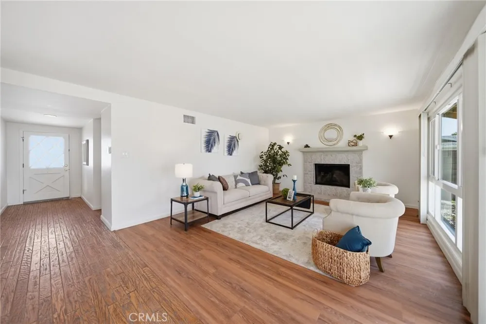 5041 Ridglea Avenue Buena Park, CA 90621
