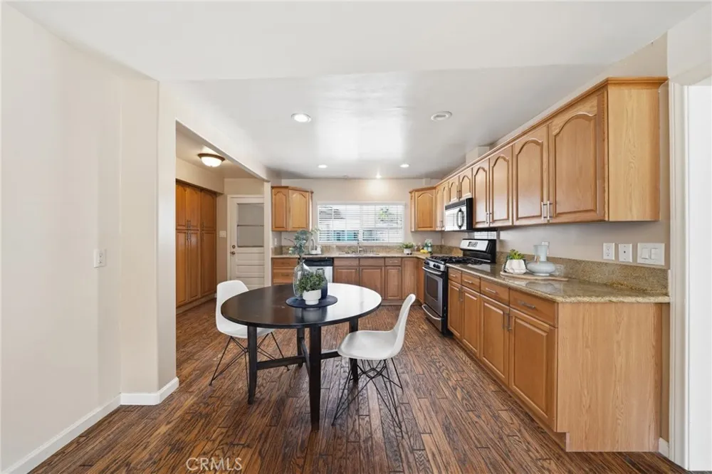 5041 Ridglea Avenue Buena Park, CA 90621