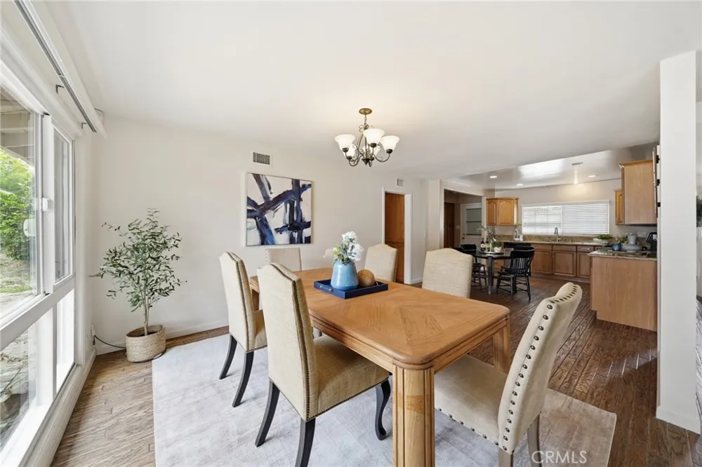5041 Ridglea Avenue Buena Park, CA 90621