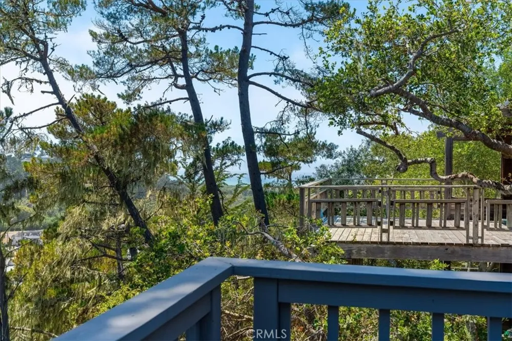 930 Suffolk Street Cambria, CA 93428
