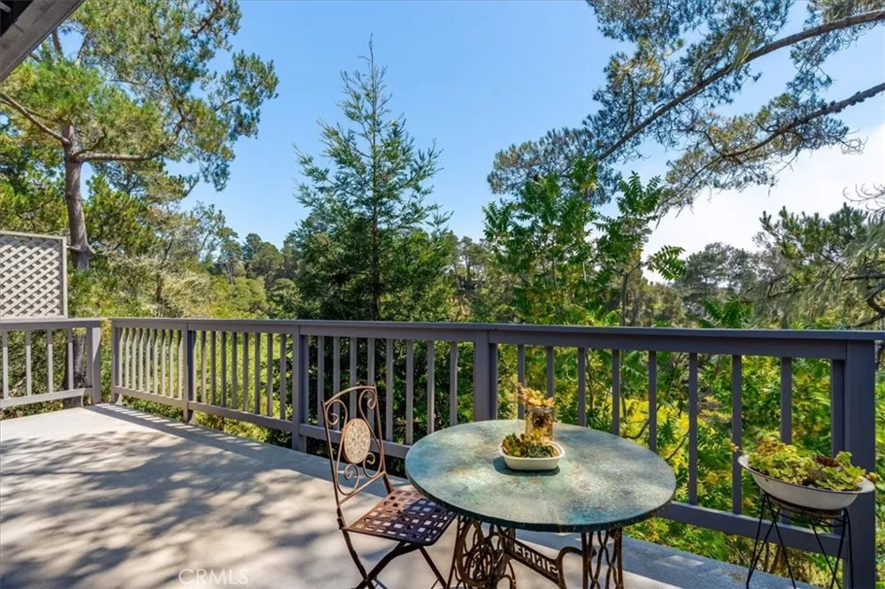 930 Suffolk Street Cambria, CA 93428