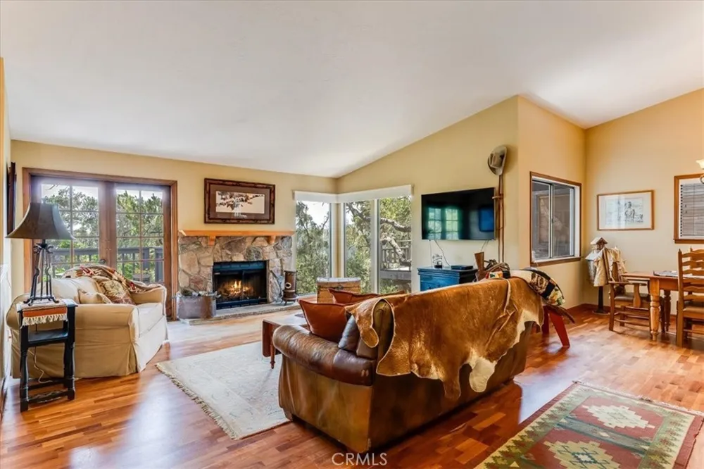 930 Suffolk Street Cambria, CA 93428