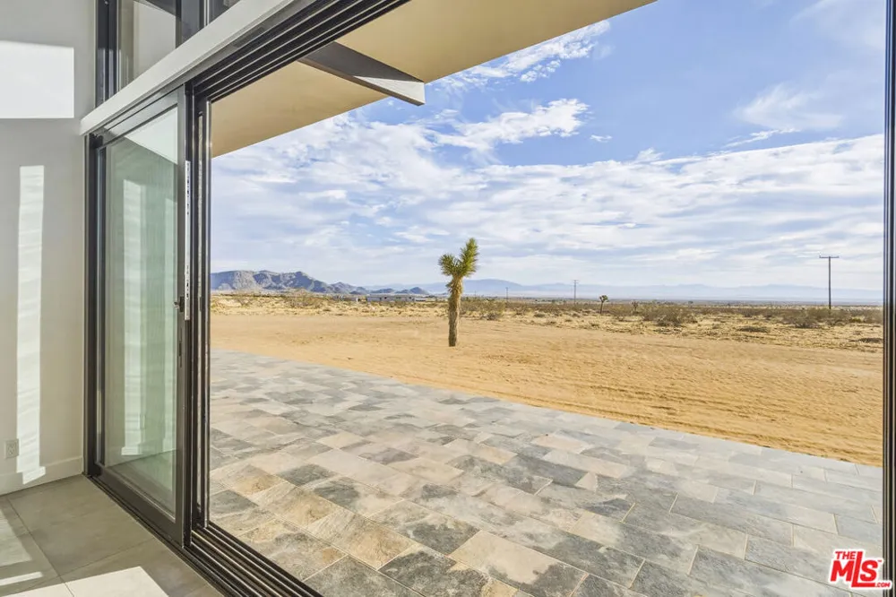 250 Ducor Avenue Landers, CA 92284