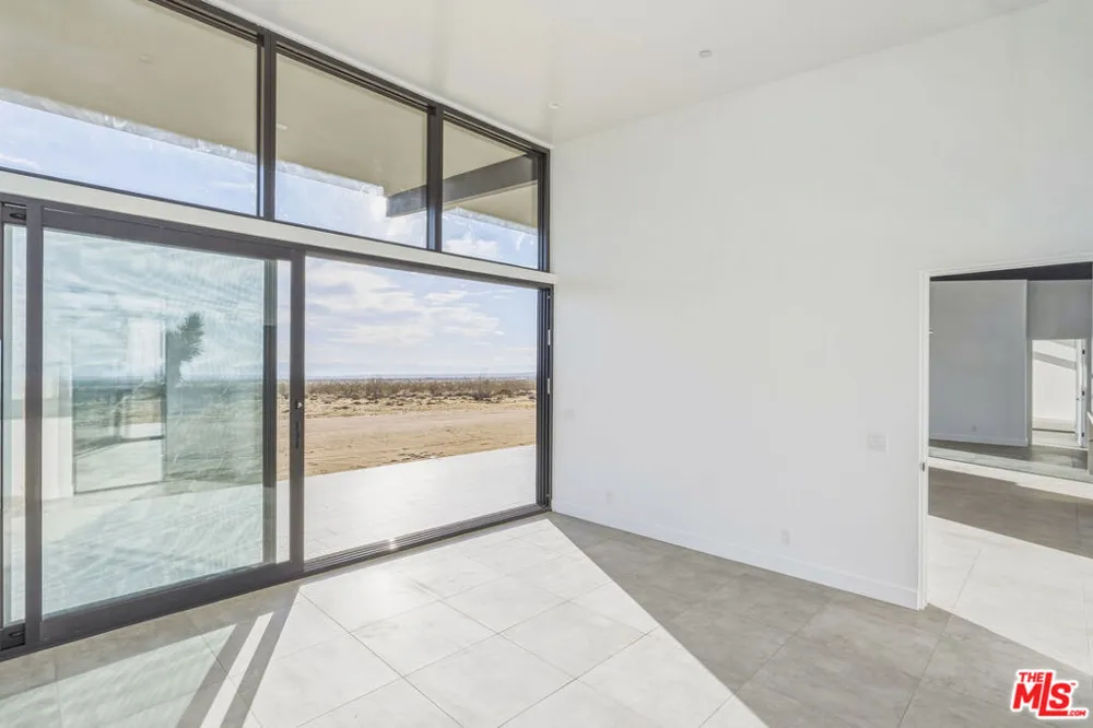 250 Ducor Avenue Landers, CA 92284