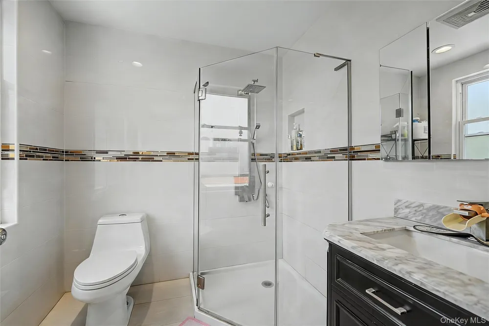 609 161st Street Whitestone, NY 11357