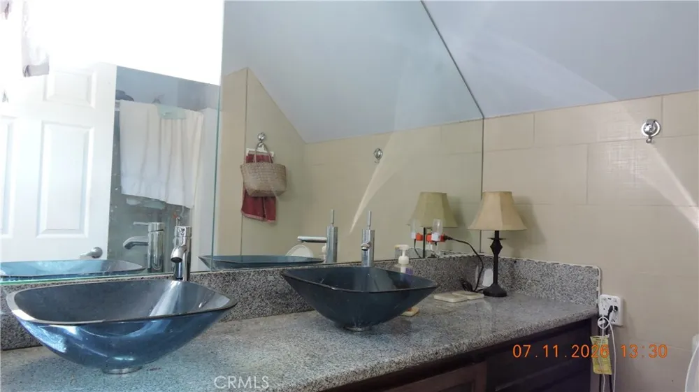 7818 Apperson Sunland, CA 91040