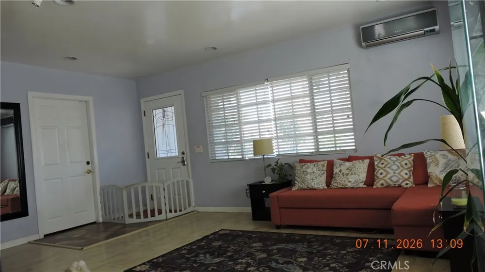 7818 Apperson Sunland, CA 91040