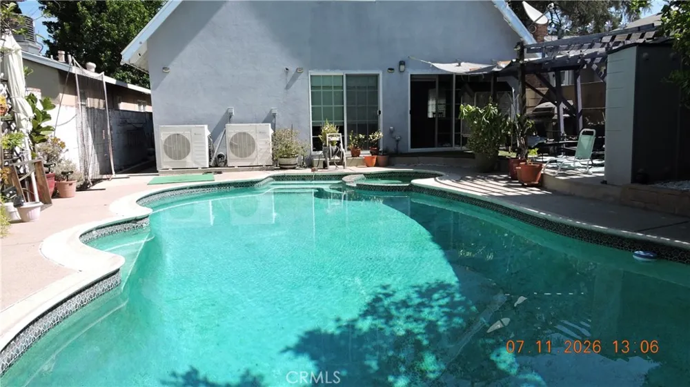 7818 Apperson Sunland, CA 91040