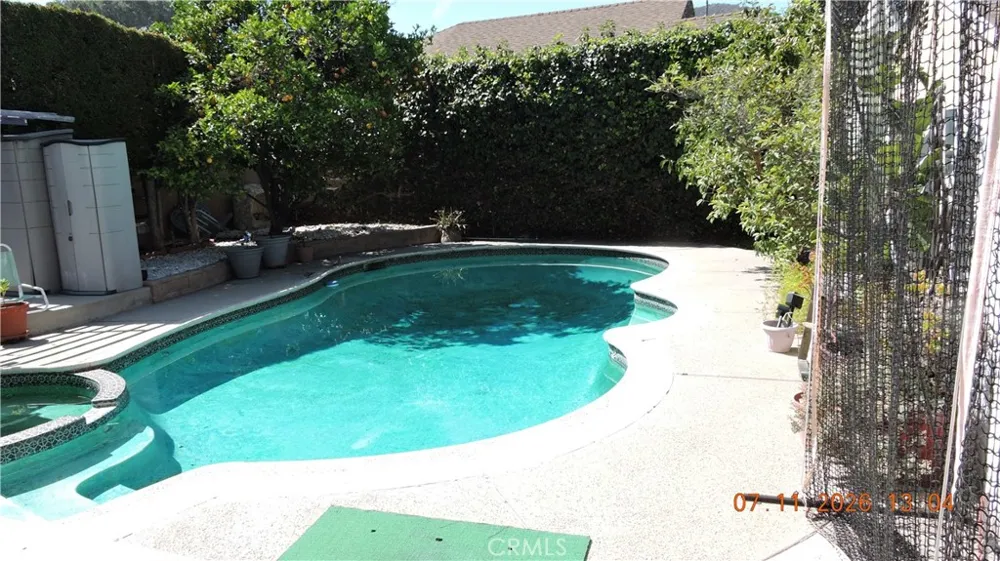 7818 Apperson Sunland, CA 91040