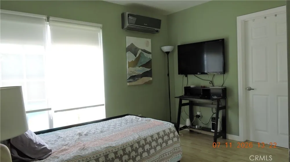 7818 Apperson Sunland, CA 91040