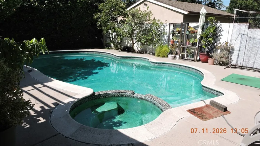 7818 Apperson Sunland, CA 91040